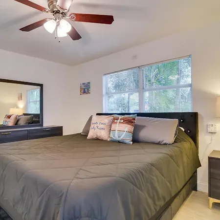 Pet-Friendly Gulfport Home Walkable Location! St. Petersburg Exterior photo