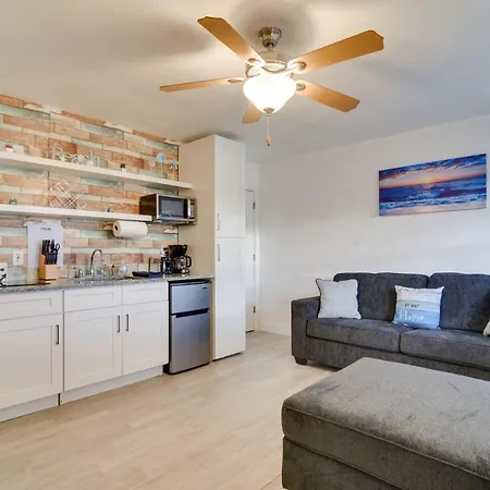 Pet-Friendly Gulfport Home Walkable Location! St. Petersburg Exterior photo